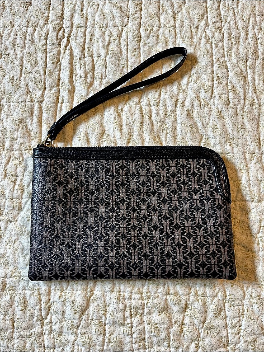 Fossil Geometric Wristlet in Black & Brown EUC